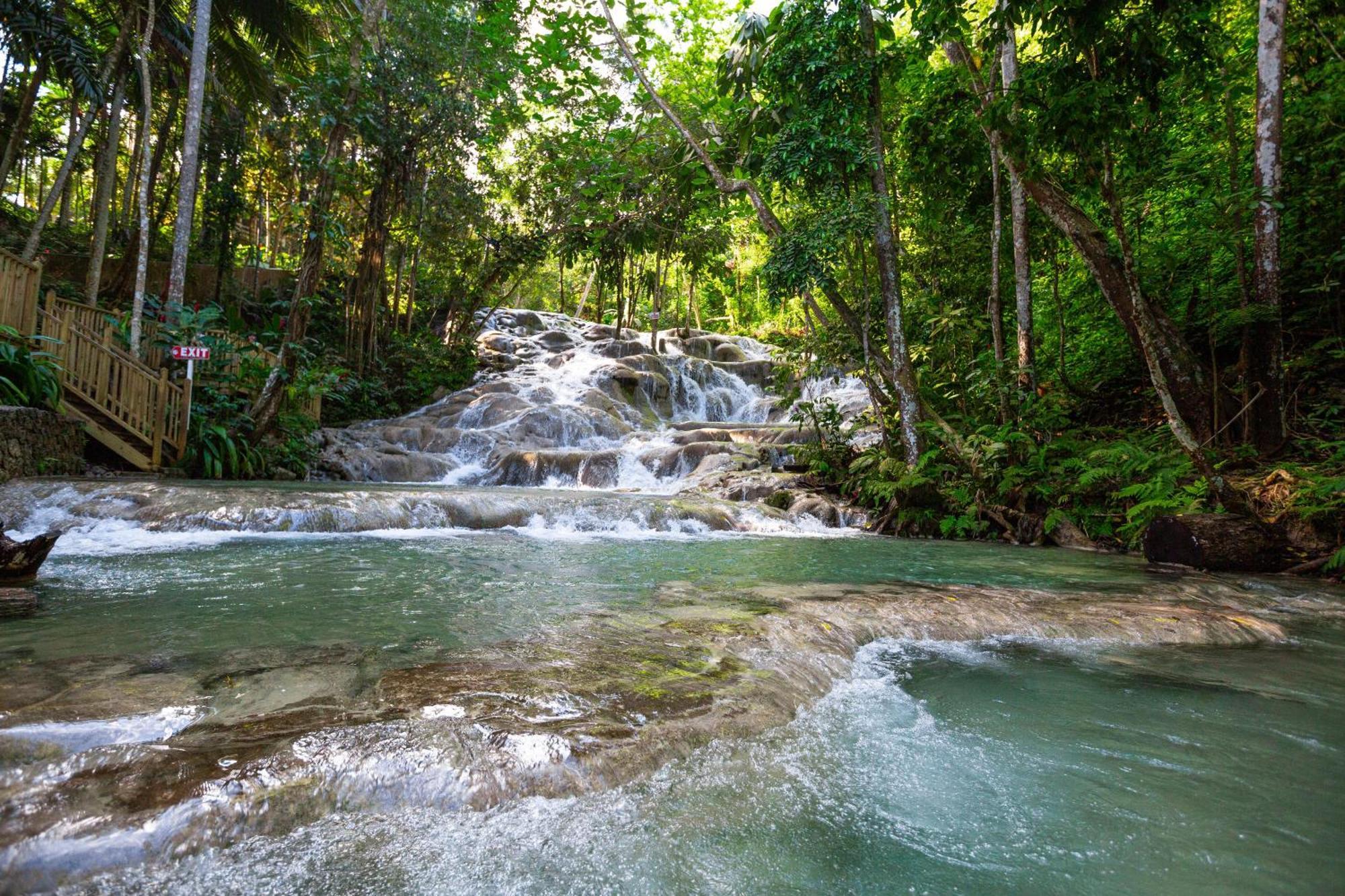 Sandals Dunns River All Inclusive Couples Only Ocho Rios Exterior photo